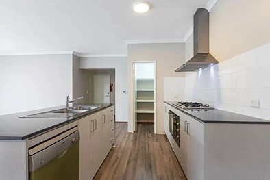 厨房 - 46 Sunstone Boulevard, Treeby, WA 6164