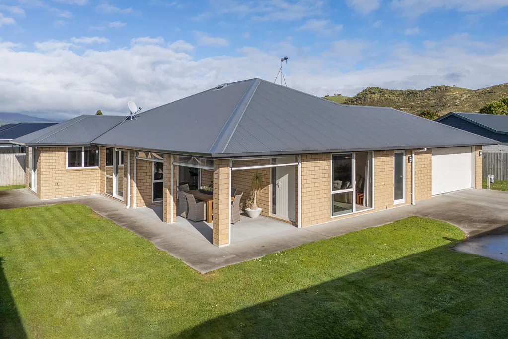 Waihi 3Kwarto Quality Designed & Built - The Complete Package!