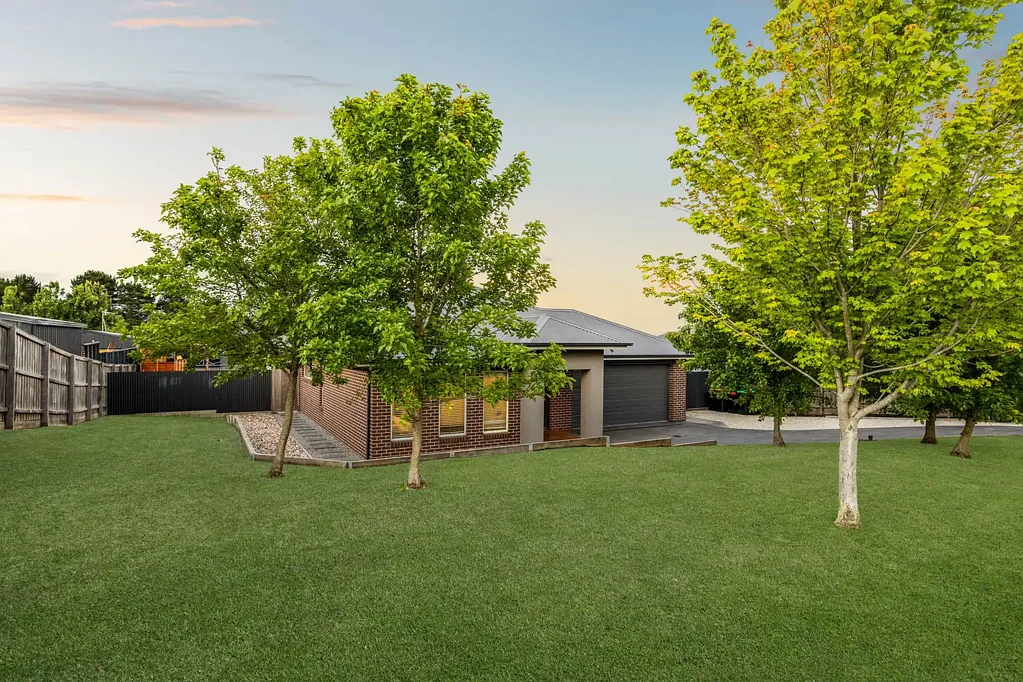 5 Kavanagh Court, Gisborne, VIC 3437