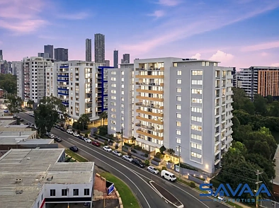 Parramatta 2 Slaapkamer Wake Up to River Views. Walk to Everything.
