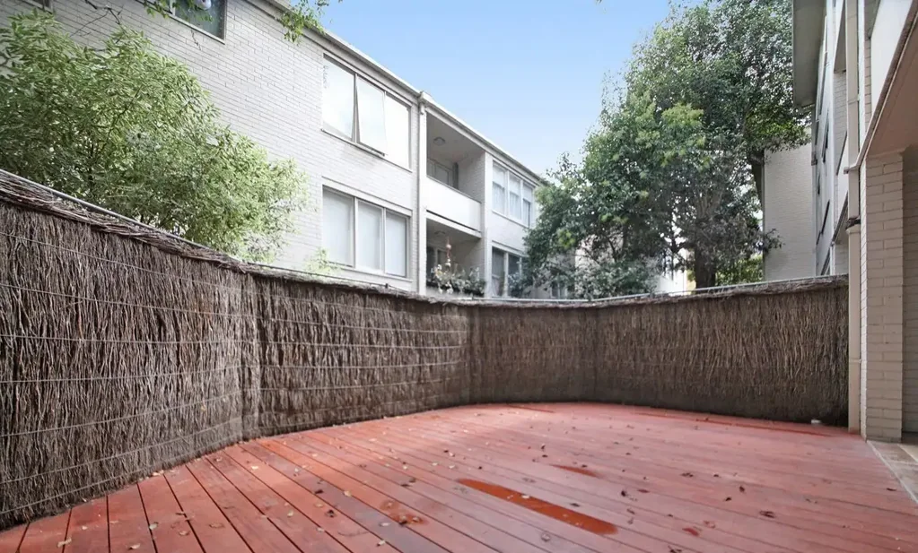 3-Bedroom Apartment with Private Courtyard