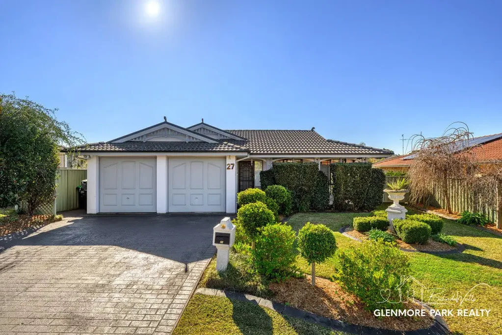 Glenmore Park 3Zimmer Stylish & Sophisticated Family Home in a Quiet Cul-de-Sac
