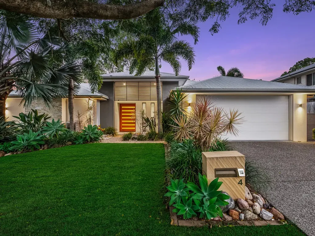 4 Barrygroves Court, Fig Tree Pocket, QLD 4069