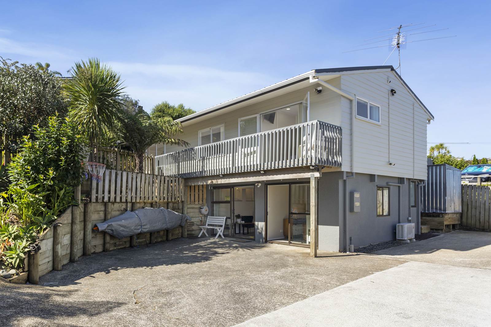 2/213a Eskdale Road, Birkenhead, Auckland - North Shore, 4 રૂમ, 0 બાથરૂમ, House