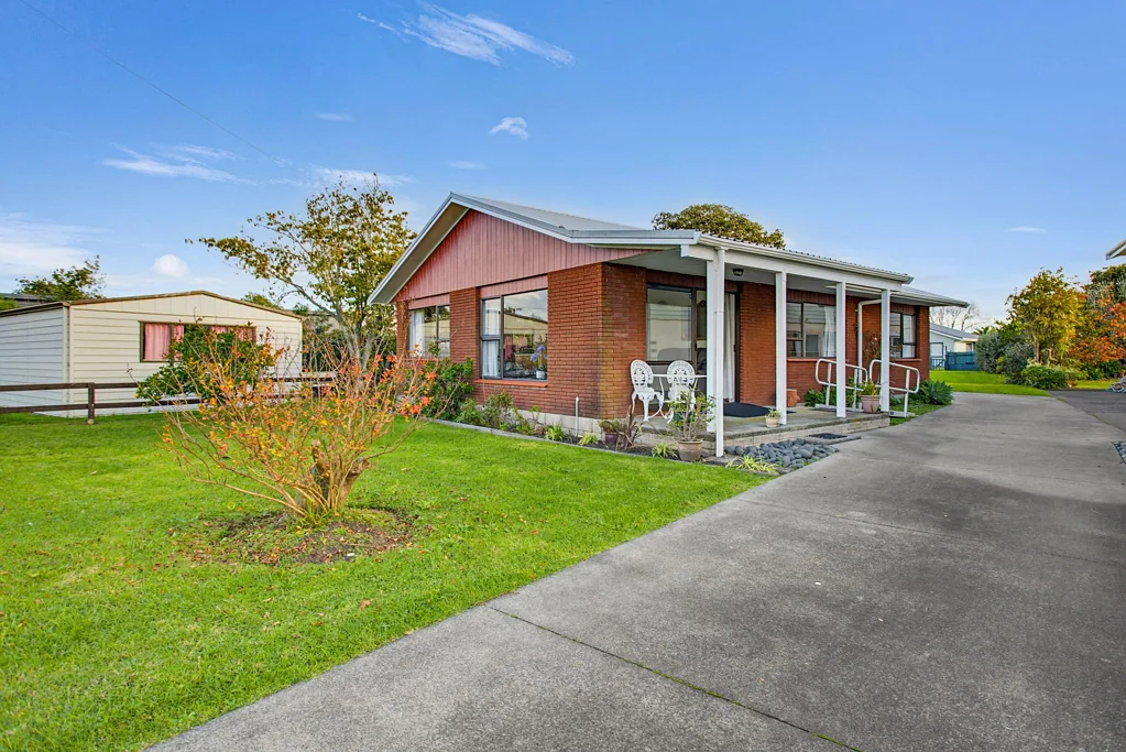 Whitianga 2房  Huge Potential: First Home, Beach Bach,Investment