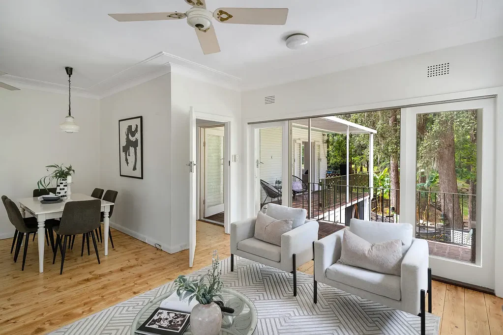 Turramurra 3غرفة نوم A Bushland Oasis with Unlimited Potential