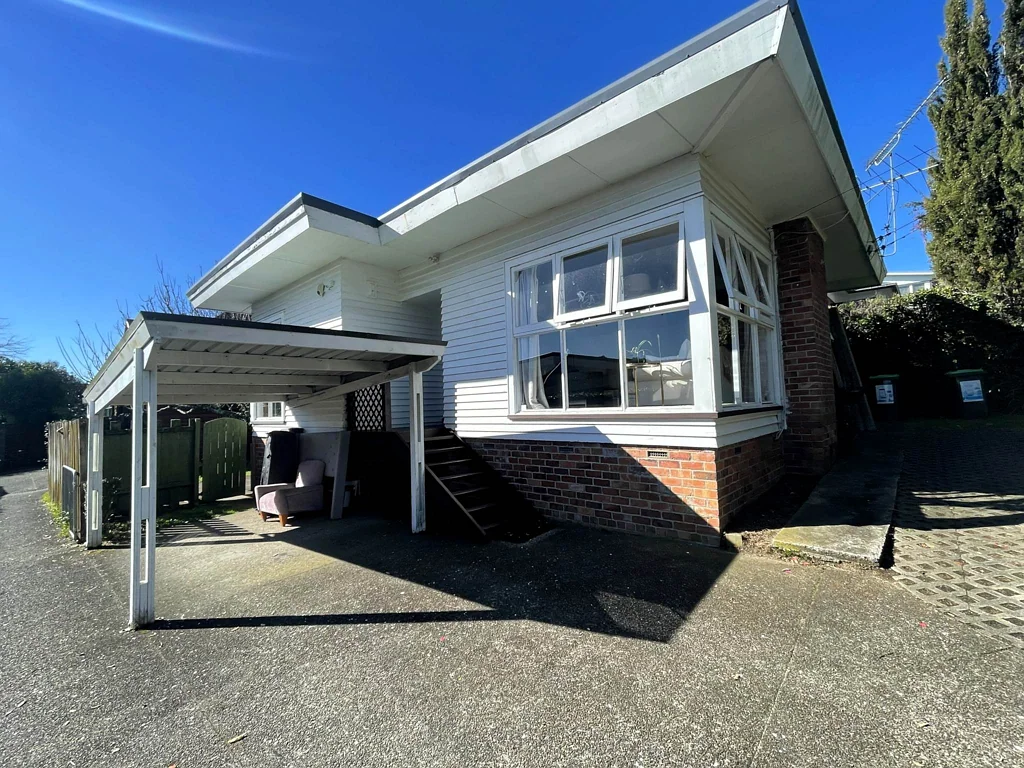 Well-Presented Three-Bedroom Home