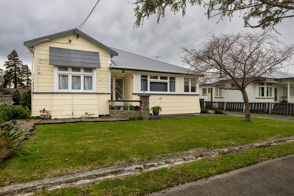 Feilding 3部屋 Vendors Have Bought - Must Sell!