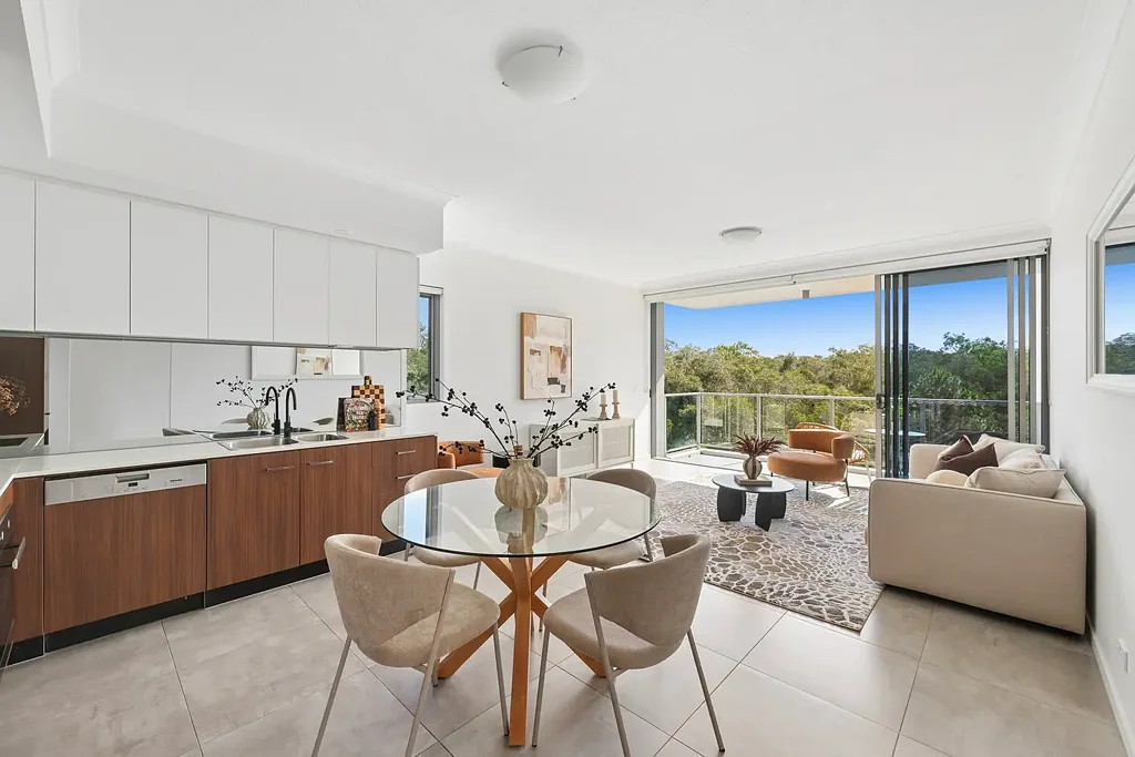 1514/397 Christine Avenue, Varsity Lakes, QLD 4227