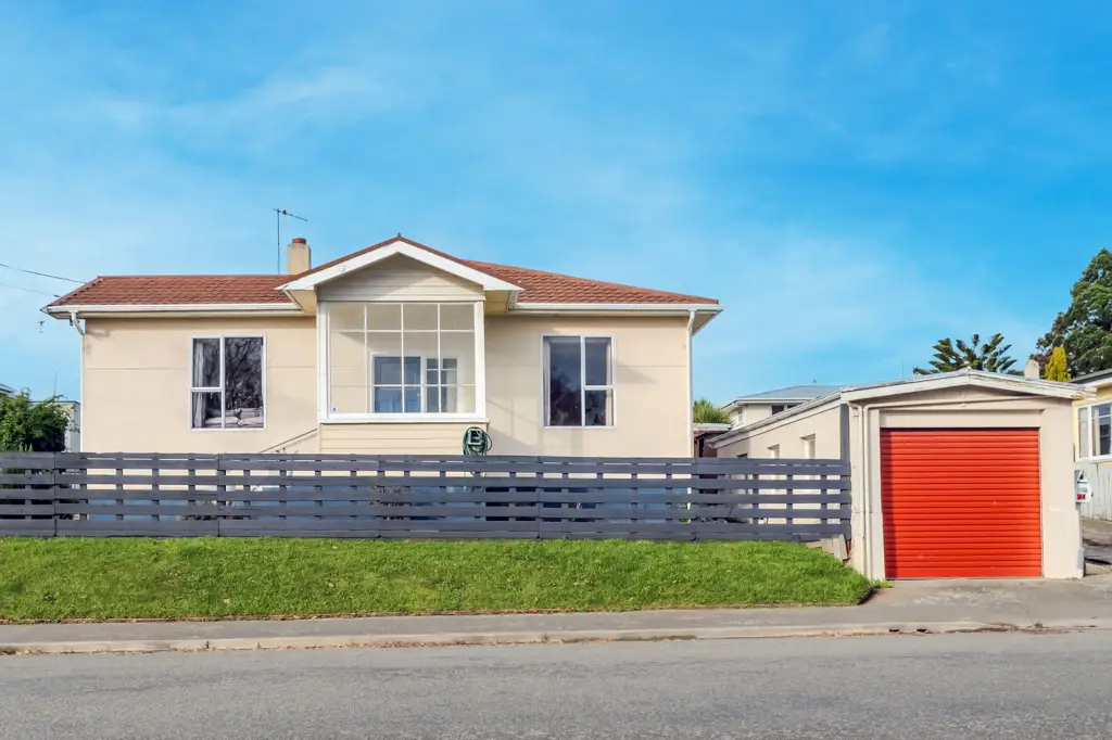 Oamaru 3 Bedroom WHERE DREAMS BEGIN!
