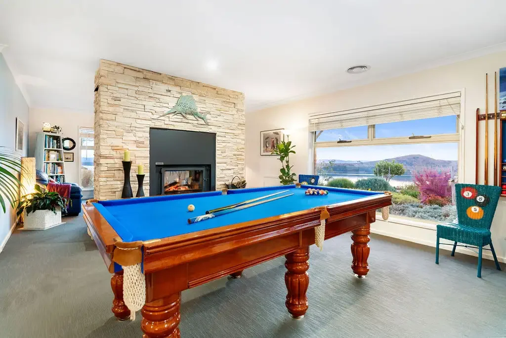 Bellbridge 4房  A Rare and Remarkable Opportunity/Lakeside Living on the Murray!