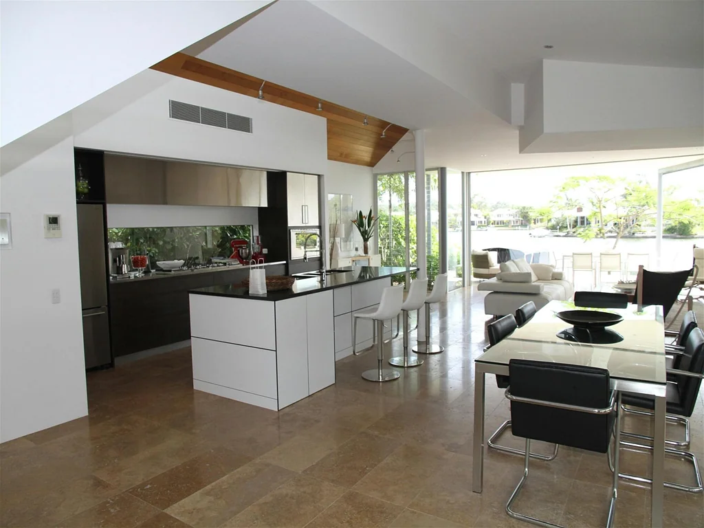 Clyde 4房  Modern Double Storey Family Home in Clyde  4 Bed, 3 Bath, 2 Garage | $940,110