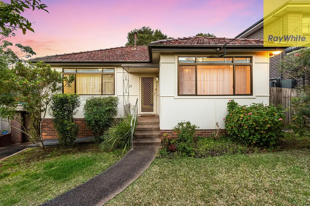 Padstow Heights 4 Bedroom Discover Tranquil Family Living at 17 Queensbury Rd, Padstow Heights