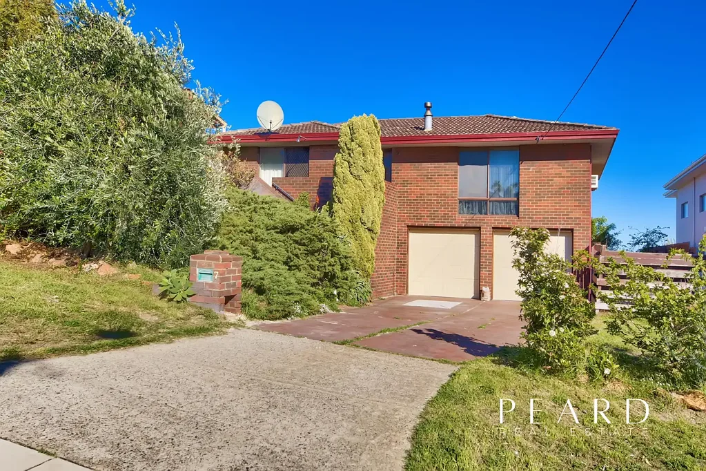 Hillarys 4 Bedroom DILEMMA - First Time Offered