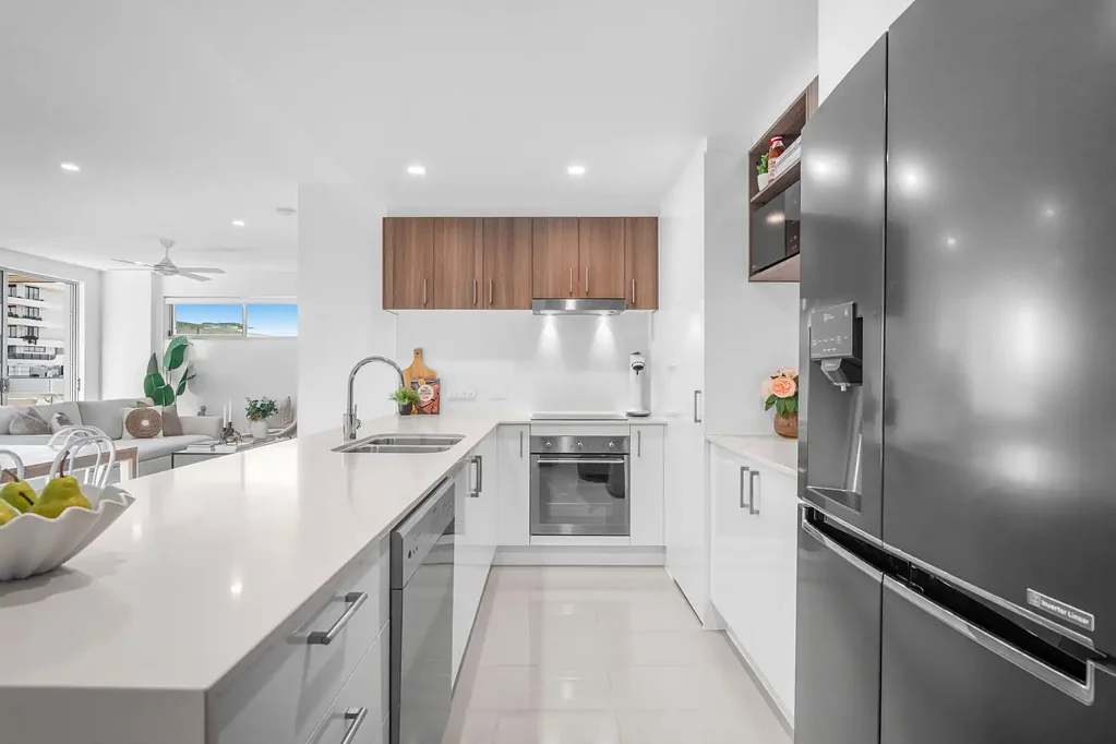 Level 2/13/70 Bay Terrace Terrace, Wynnum, QLD 4178