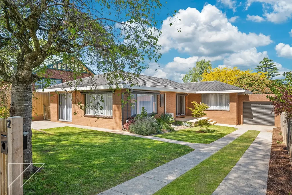 Drouin 3 Bedroom A Fantastic Opportunity in a Sought-After Drouin Location