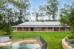 86 McLean Road, Camp Mountain