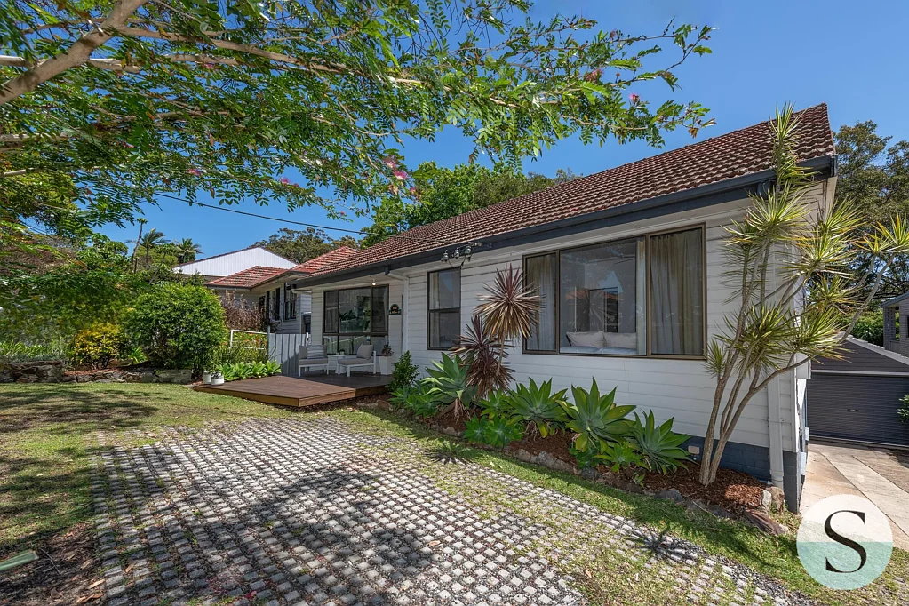 146 Northcott Drive, Adamstown Heights, NSW 2289
