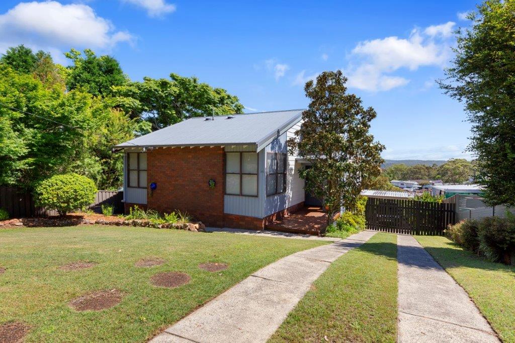 16 AMSDALE AV, MACQUARIE HILLS NSW 2285, 0 rūma, 0 rūma horoi, House