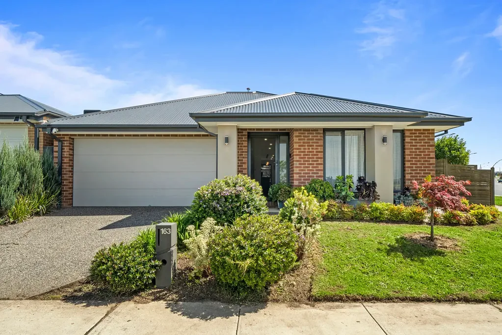 163 Ernstbrook Drive, Clyde, VIC 3978