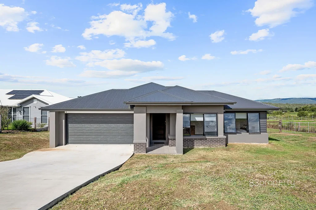Regency Downs 4Kwarto Stunning, Stylish & Sophisticated ~ This Could Be Your New Home!