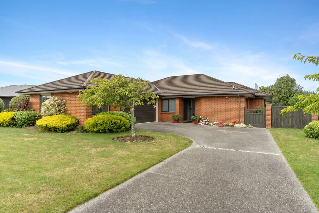 Carterton 3 Bedroom A Place to Live, Work and Create