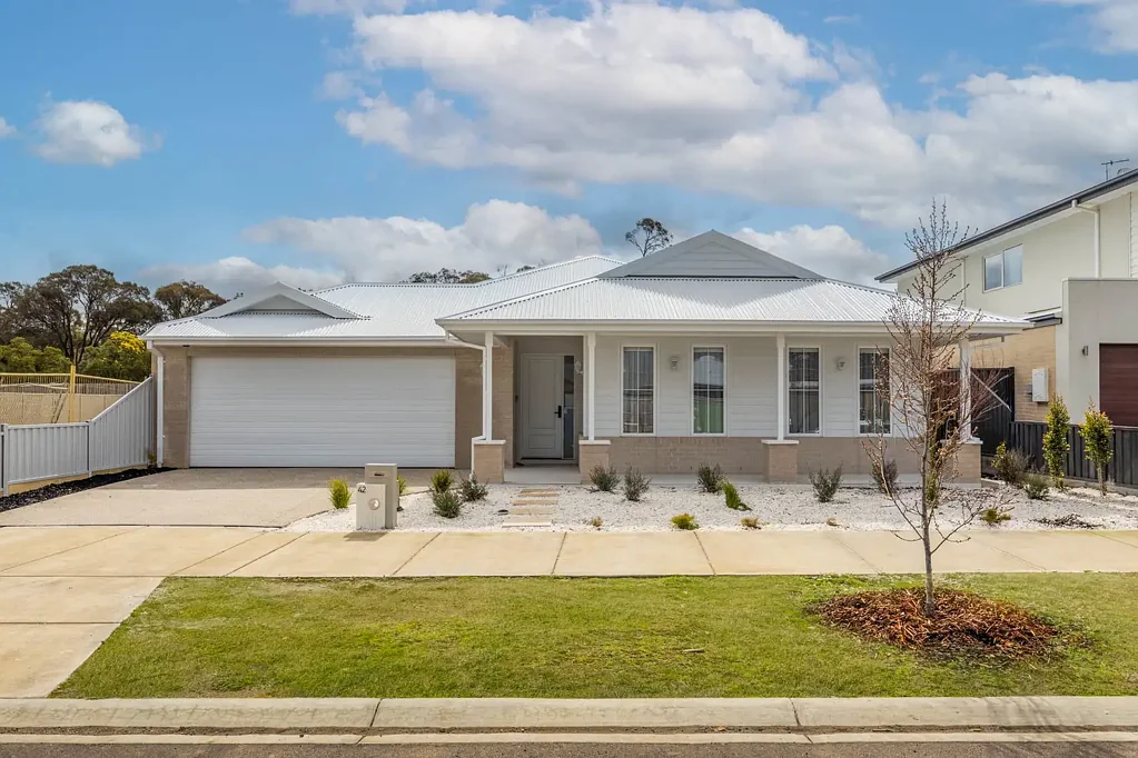 New Gisborne 4ਬੈੱਡਰੂਮ Unrivalled New Luxury in the Baringo Precinct