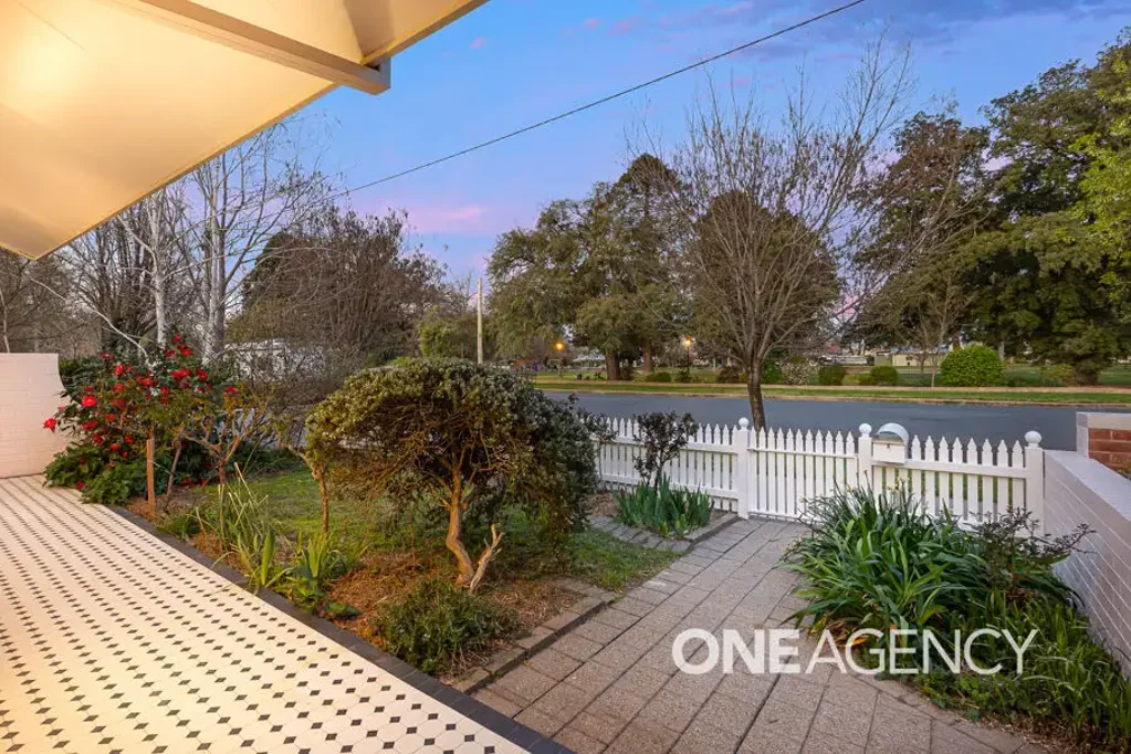 96 THORNE STREET, Wagga Wagga, NSW 2650