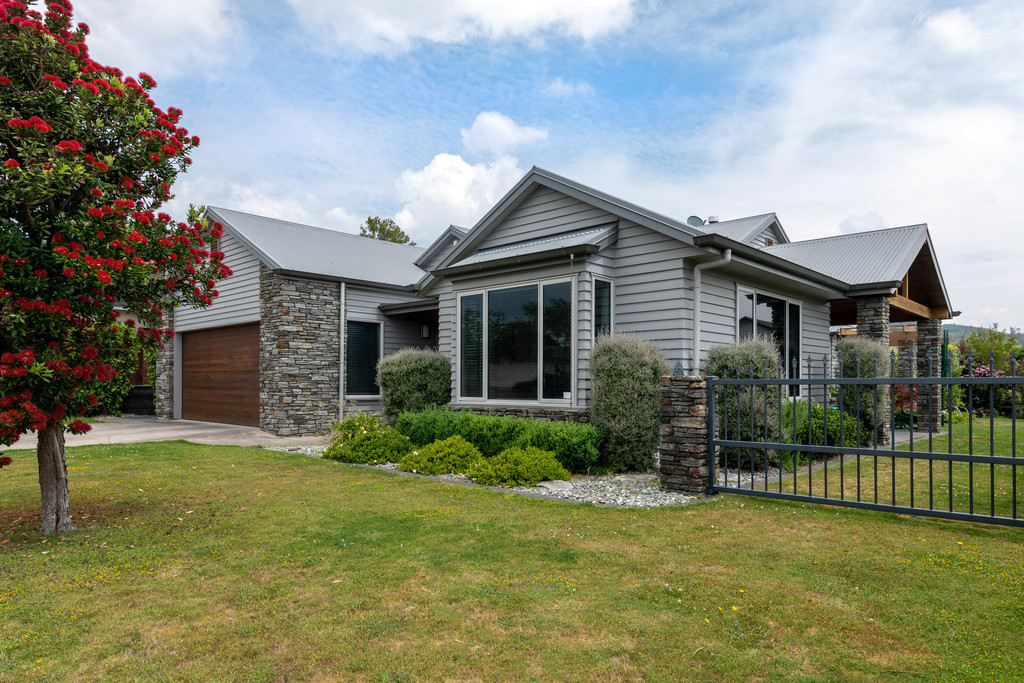 79 Basley Road, Owhata, Rotorua, 4 phòng ngủ, 2 phòng tắm