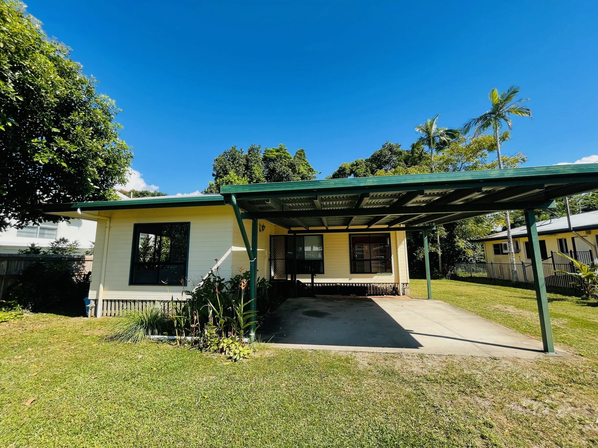 15 HOLLAND ST, WONGALING BEACH QLD 4852, 0 Schlafzimmer, 0 Badezimmer, House