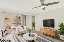 3/6 Allara Avenue, Palm Beach