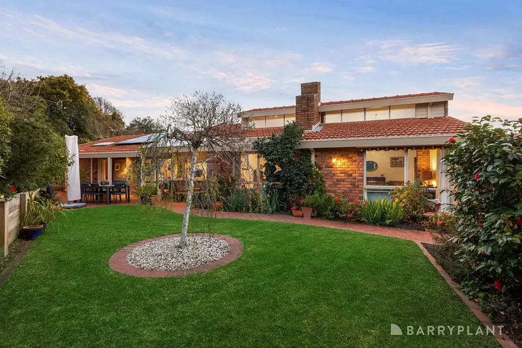 Templestowe 4ਬੈੱਡਰੂਮ Family Focused Living in the Coveted EDSC Zone