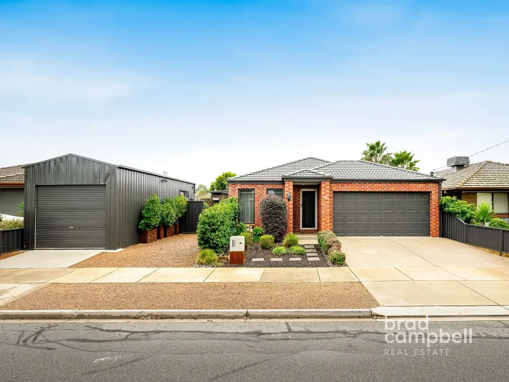 Mooroopna 3ห้องนอน BUILT FOR ENTERTAINING, DESIGNED FOR LIVING
