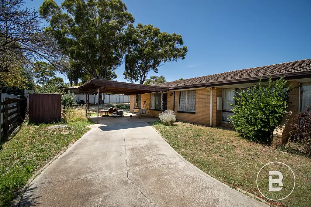 Maryborough 2બેડરૂમ PRIVATE REAR UNIT, GREAT LAND SIZE! INVESTMENT OPPORTUNITY!