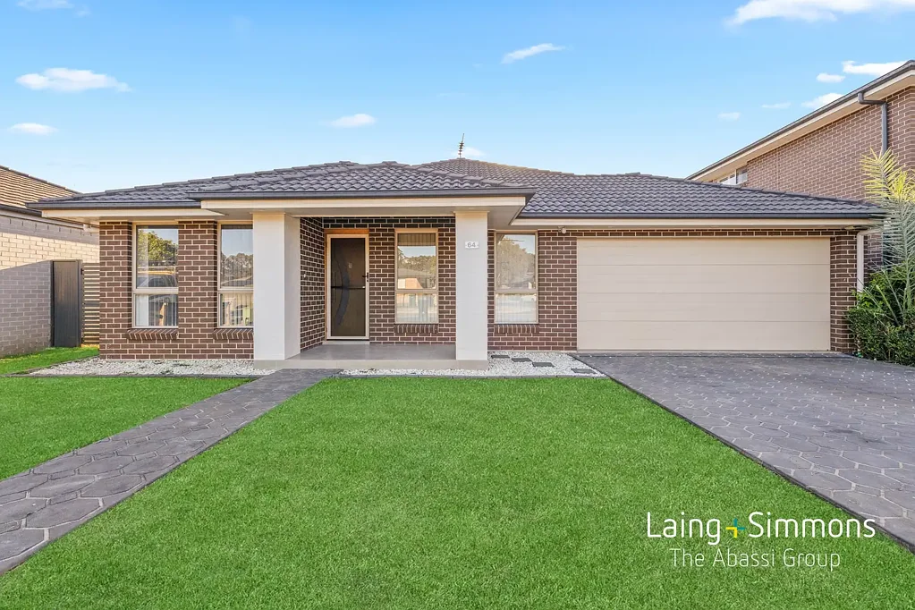64 Moluccana Crescent, Ropes Crossing, NSW 2760