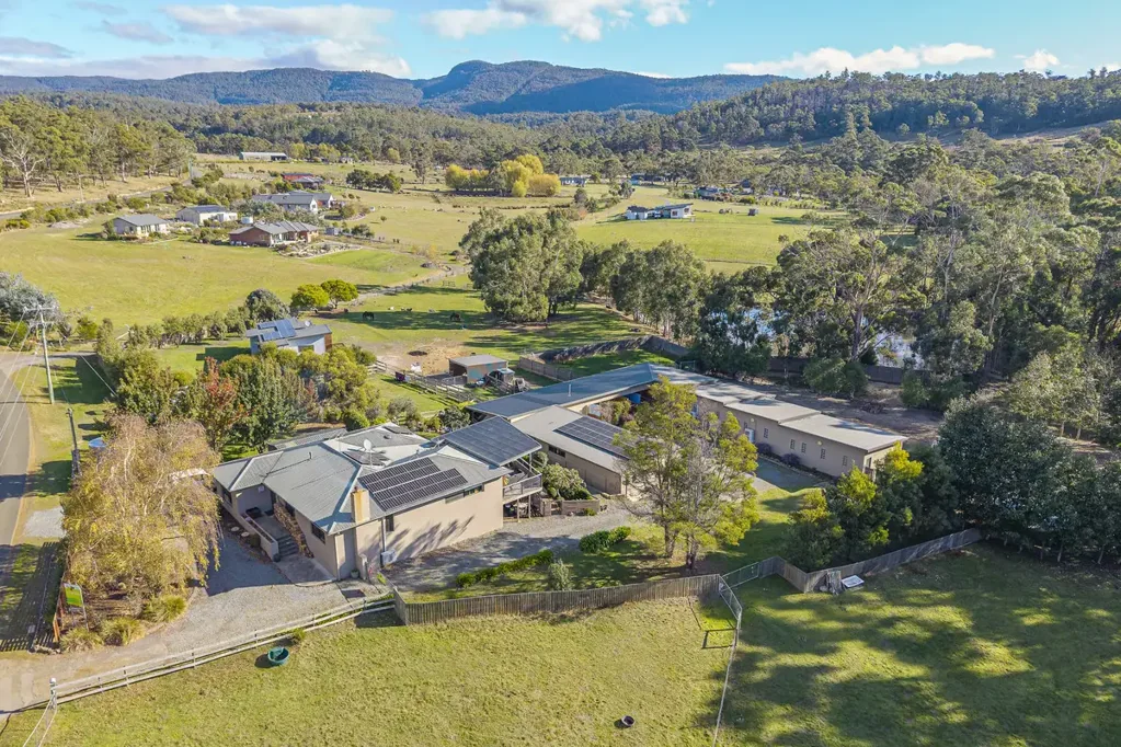 Margate 4ਬੈੱਡਰੂਮ Lifestyle property with existing business on 5.5 acres