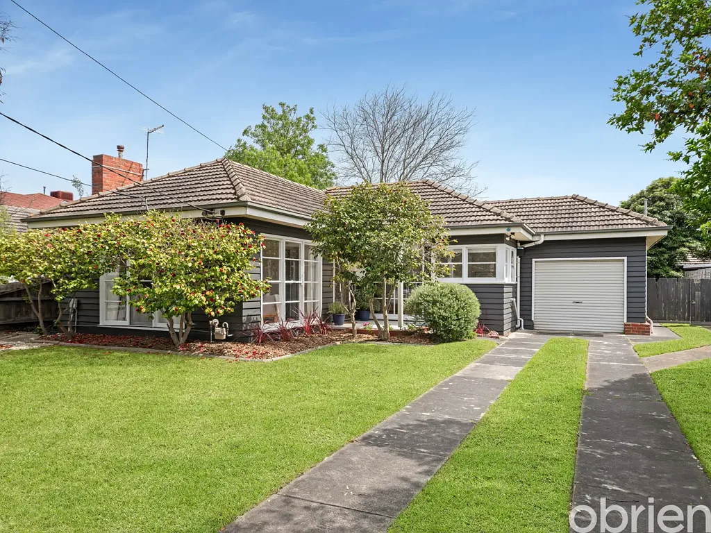 Frankston 3Kwarto Imagine Character, Charm & Exciting Potential. Can You Picture It?