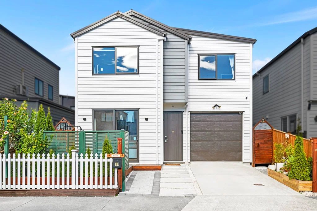 38 Tumu Road, Papakura, Auckland