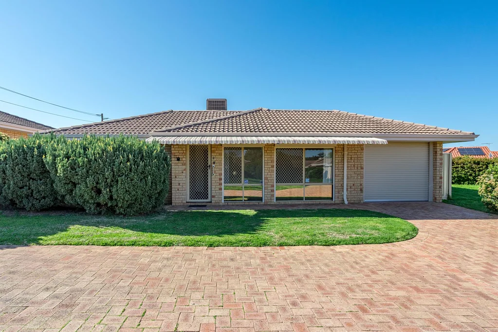 2/17 Attfield Street, Maddington, WA 6109