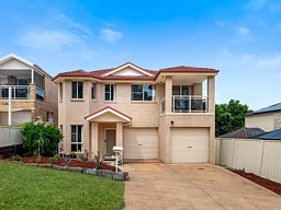 1 Larmar Place, West Hoxton