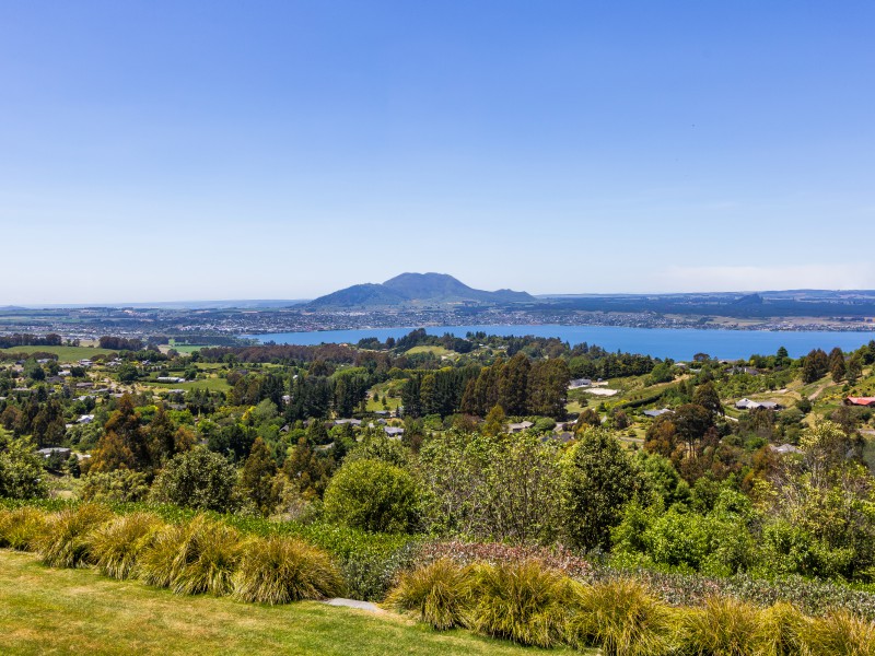 121 Highland Drive, Acacia Bay, Taupo, 6 phòng ngủ, 0 phòng tắm