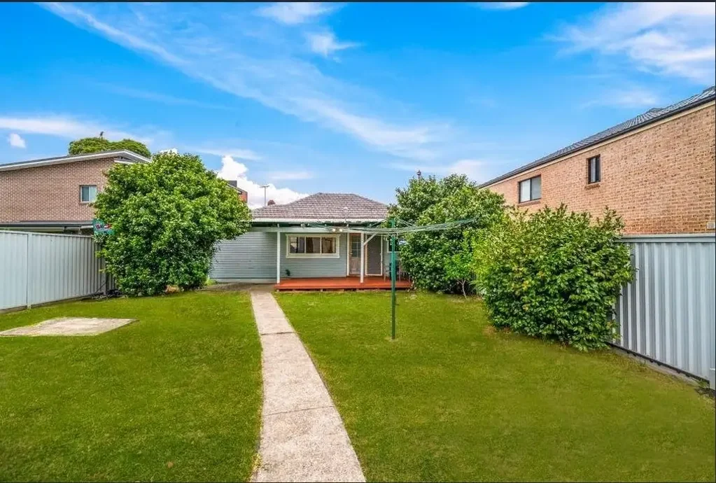 Revesby 3Moenga Entry Level Home in the Heart of Revesby