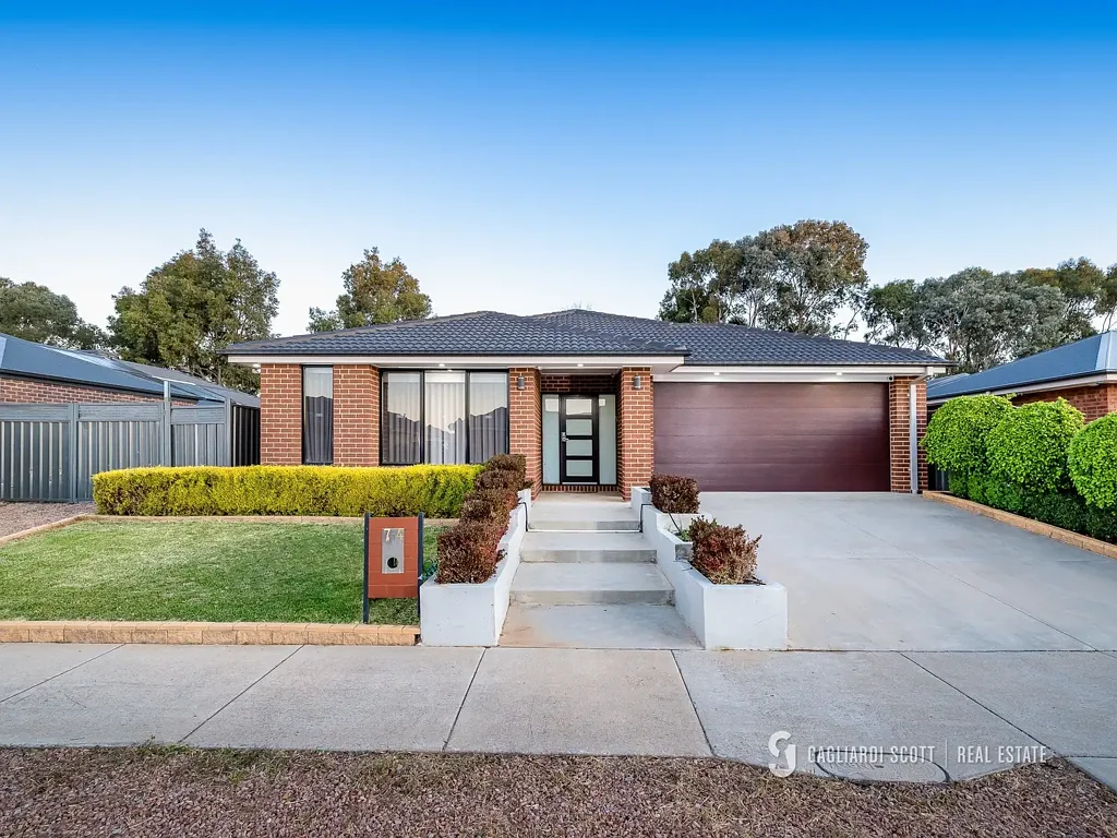 74 Settlers Drive, Kialla, VIC 3631