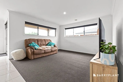 22 Cascade Way, Pakenham, VIC 3810, 4 Schlafzimmer, 2 Badezimmer, House