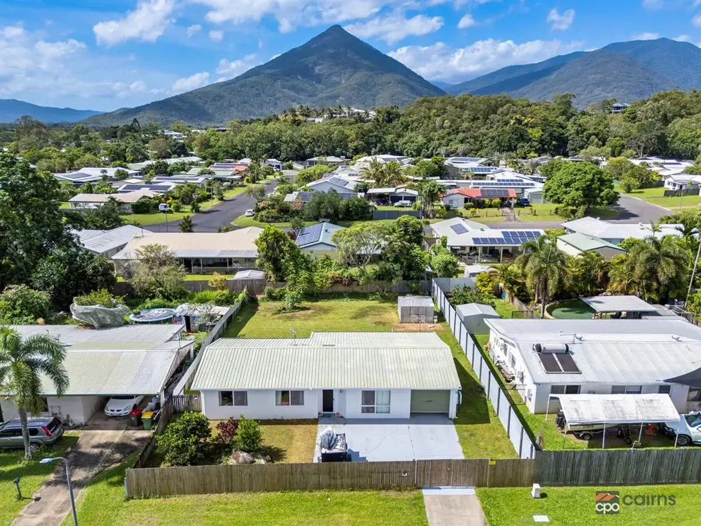 Gordonvale 3Phòng ngủ Renovated & Ready to Go – Ideal Investment or Future Home