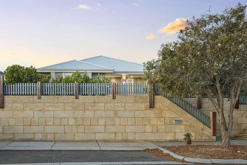 51 Leeway Loop, Alkimos, WA 6038