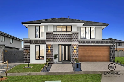 Clyde North 4 Bedroom Carlisle Homes Masterpiece! 4 Living Areas! Side Access! Park Facing!