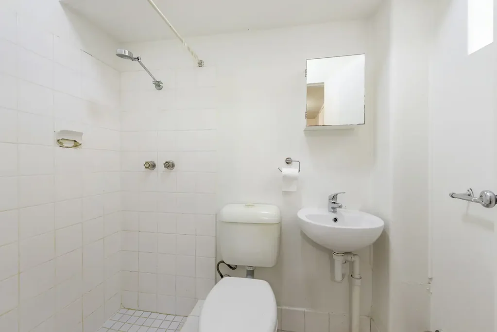 Studio Apartment in Quite Leafy Location