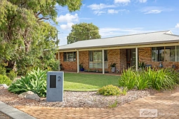 2 Grove Street West, Little Grove