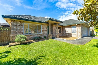 10 Brompton Place, Burswood, Manukau City